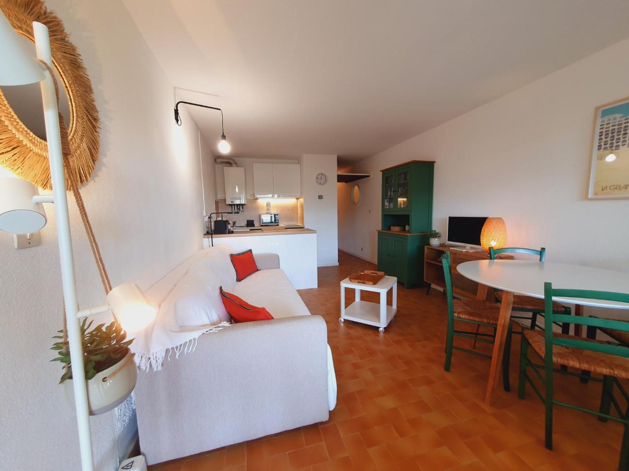 T2 Traversant Familial Cap Sud Parking Plages - Rossiconciergerie - Linge En Option Ла-Гранд-Мотт Екстер'єр фото